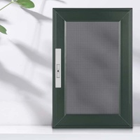 Fenêtre à battant en aluminium à motif bois avec moustiquaire, cadre en alliage d'aluminium, maille de sécurité en acier inoxydable 304, style moderne et minimaliste pour la maison
