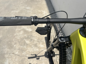 Vélo de montagne à double suspension en fibre de carbone de 29 pouces avec frein hydraulique à 12 vitesses, tige de selle réglable sans fil, vélo de descente - Product Image 2