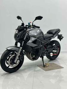 Yamaha XJ6, moteur quatre cylindres <span class=keywords><strong>de</strong></span> 600 cm³ refroidi par liquide à injection <span class=keywords><strong>de</strong></span> carburant, peinture et codes d'origine, modifié avec un échappement SC. - Product Image 2