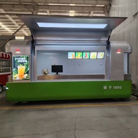 Remorque alimentaire mobile avec cuisinière à gaz 2 brûleurs, friteuse et hotte de ventilation pour service de restauration et conférences
