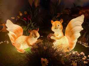 Lámpara Moderna Luminosa con Forma de Ardilla 3D, Escultura de Animal de Fibra de Vidrio para Decoración de Jardín y Césped, Oferta de Ramadán - Product Image 1