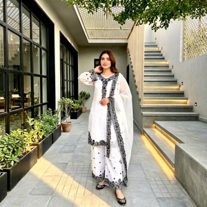 Ensemble Salwar Kameez brodé blanc pour femme, long manteau, pantalon palazzo, tenue traditionnelle pour fête, mariage - Product Image 1