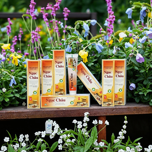 Pasta Dental Herbal Hoa Linh para Adultos, Blanqueadora, Ingredientes Naturales para la Protección de los Dientes, Fortalecimiento, Aliento Fresco, Refrescante Bucal - Product Image 1