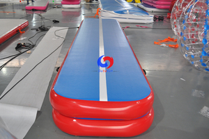 <span class=keywords><strong>Matelas</strong></span> <span class=keywords><strong>gonflable</strong></span> super rebondissant pour la pratique des compétences de cheerleading, piste de tumbling <span class=keywords><strong>gonflable</strong></span>, piste de <span class=keywords><strong>gymnastique</strong></span> pour gymnastes - Product Image 3