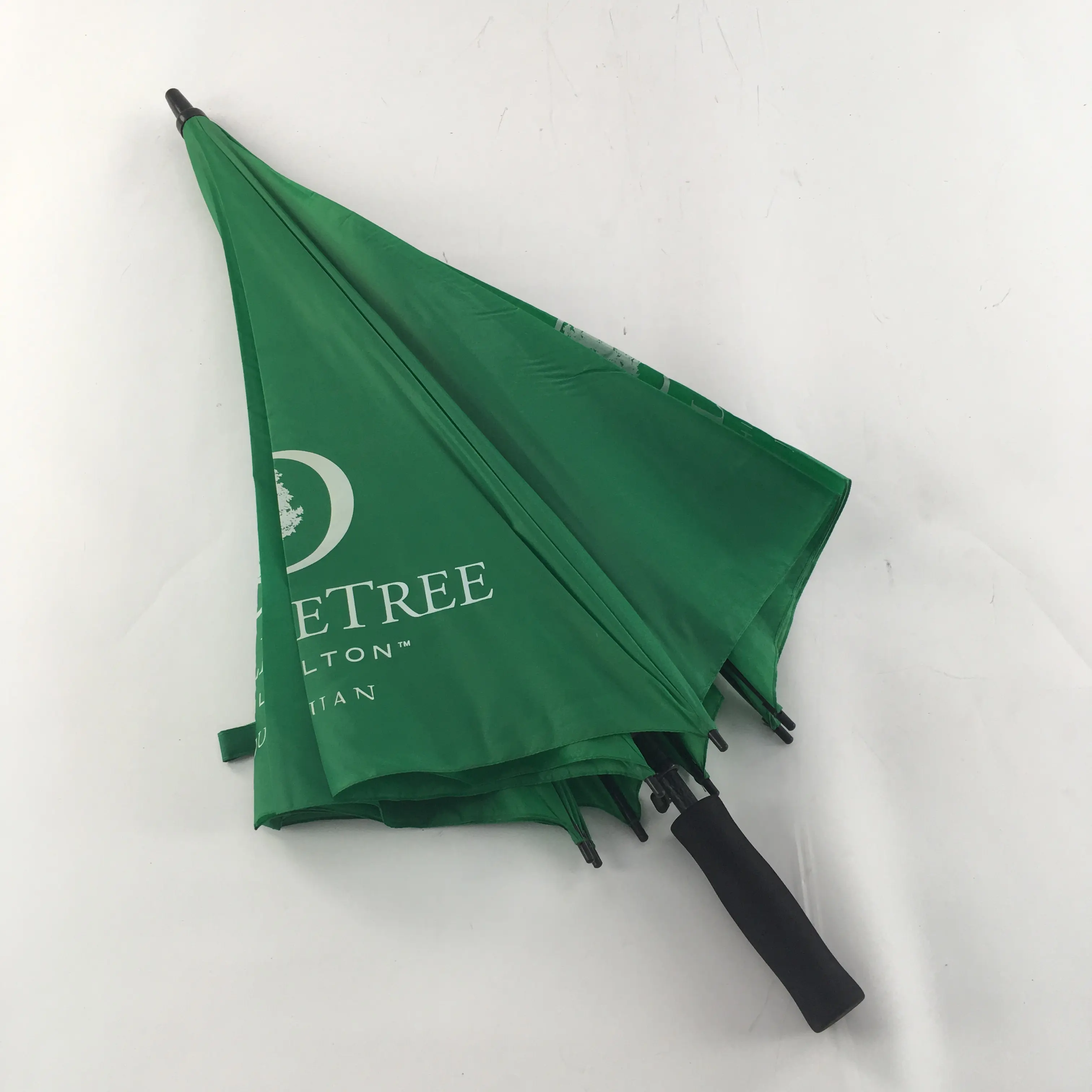 High Quality Green Colour 30inch Semi-automatic Wooden Handle Double Canopy Air Vented Golf Umbrella With Logo Custom