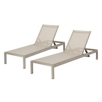 Ensemble de mobilier de jardin et de piscine d'extérieur en toile, incluant canapés, chaises longues et chaises de relaxation, pour la détente au soleil à la piscine et sur la plage