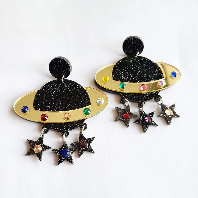 Creative Black Resin Cosmic Planet Saturn Acryl Oorbellen Voor Vrouwen Esthetische Glitter Crystal Star Tassel Dangle Earring