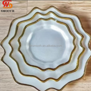 Assiette de présentation en verre gaufré vert de 13 pouces, qualité alimentaire, pour mariage et réception, vente en gros, style glamour - Product Image 5