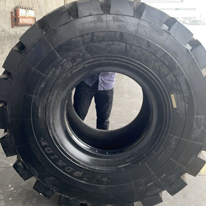 Pneu de camion radial robuste CB790 23.5R25 avec chambre à air, résistant au ballast, neuf, pour remplacement de pneus de camions lourds - Product Image 1