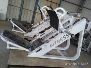 Fourniture d'équipement de fitness <span class=keywords><strong>machine</strong></span> de sport <span class=keywords><strong>machine</strong></span> d'exercice équipement de gymnastique plaque de chargement 45 degrés jambe presse <span class=keywords><strong>machine</strong></span>