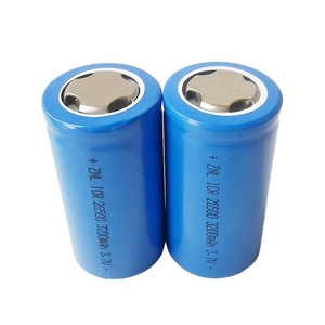 เซลล์แบตเตอรี่ทรงกระบอก26500ลิเธียมไอออน3.7V 3200mAh ชาร์จได้ในสต็อกสำหรับการมองเห็นความร้อนในเวลากลางคืน - Product Image 1