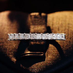 Anillo de Plata 925 con Baño de Oro y Diamantes, Joyería de Moda, Diseño Elegante y Minimalista, Anillo de Moissanita, Venta al por Mayor - Product Image 3