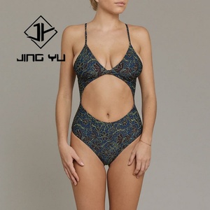 Traje de Baño Personalizado de una Pieza con Logotipo, Traje de Baño de una Pieza con Recorte Floral, Traje de Baño de una Pieza de Nailon Sostenible - Product Image 1