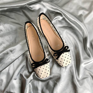 Poka Dot Mocassins à enfiler Office Lady Mocassins Sepatu <span class=keywords><strong>2022</strong></span> Chaussures plates pour <span class=keywords><strong>femme</strong></span> - Product Image 3