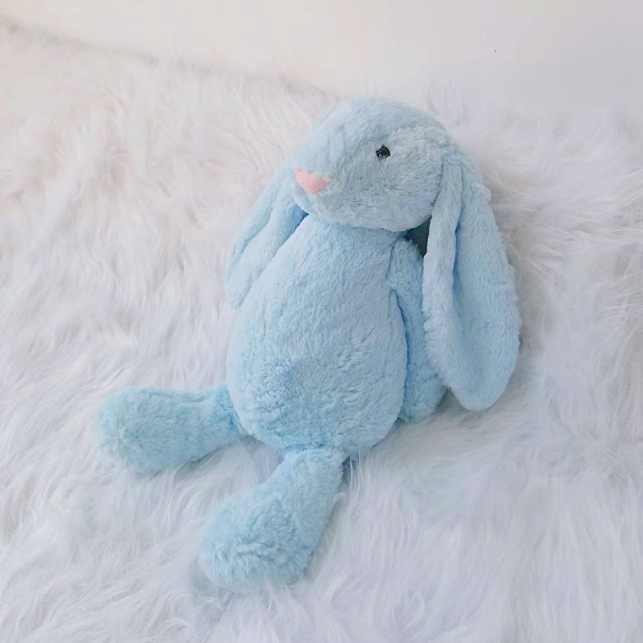 Lapin bleu