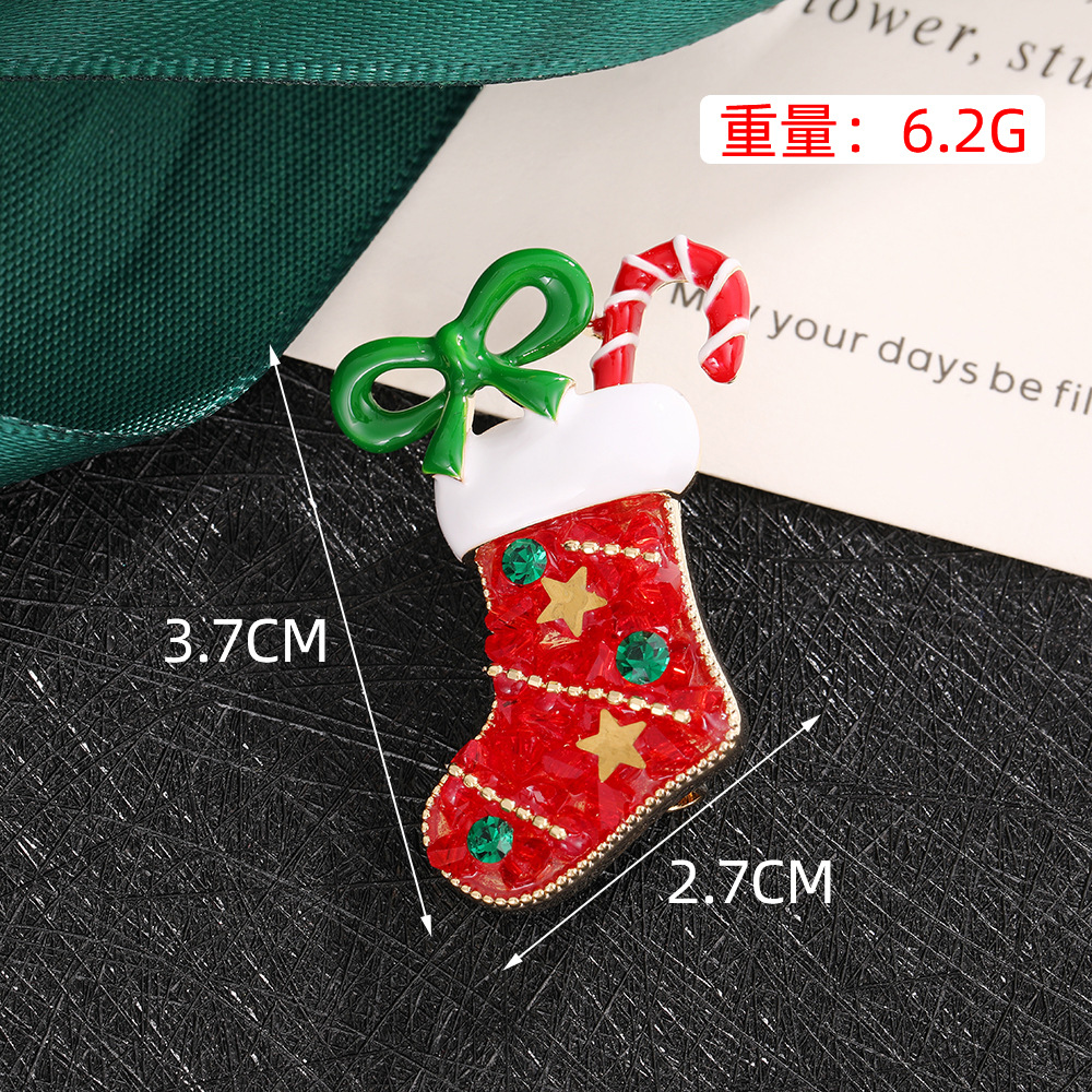 Christmas stocking (length 2.7cm, width 3.7cm; weight 6.2g)