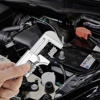 Clé à molette réglable en alliage durable, outil à main pour le démontage de voitures et les opérations sur site automobile