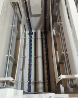 Ligne de placage horizontale automatique de circuits imprimés avec moteur et roulement pour un dépôt uniforme de cuivre, capacité de 1000 pièces/jour