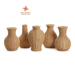 Cesti Portaoggetti in <span class=keywords><strong>Vimini</strong></span> Intrecciati a Mano Sostenibili Boho, Vasi Personalizzati per Decorazione Casa, <span class=keywords><strong>Fiori</strong></span> Freschi o Secchi - Product Image 1