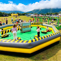 Équipement de jeu gonflable pour fête familiale : Défi Last Man Standing Meltdown, avec bras rotatif Wipeout, pour divertissement en plein air