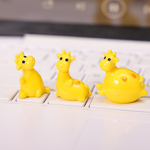 Đồ trang trí cảnh quan vi mô, mô phỏng hươu cao cổ sáng tạo, máy tính để bàn nhà gắn trên xe Nhựa Tự làm đồ trang trí thủ công đồ trang trí nhỏ - Product Image 4