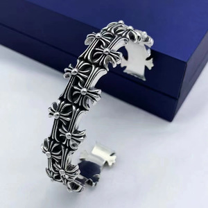 Bracelet large unisexe de style punk <span class=keywords><strong>à</strong></span> double croix, version de haute qualité de la marque CH Trendy, bijoux de mode pour offrir en cadeau - Product Image 1