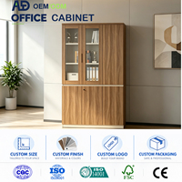 Meuble de classement en bois moderne, armoire de bureau derrière le bureau avec credenza de direction, design en bois pour espaces de travail commerciaux et villas