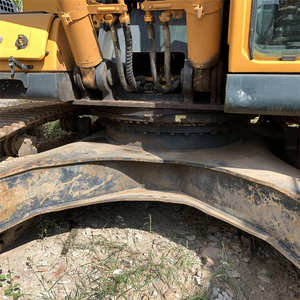 รถขุดฮุนได R385LC-9T ขนาดใหญ่ 38 ตัน มือสอง ปี 2014 ใช้งาน 10,000-20,000 ชั่วโมง กำลัง 221 กิโลวัตต์ พร้อมมอเตอร์และปั๊มหลัก ขายราคาถูก - Product Image 4