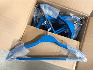 多機能衣類卸売ブティック衣類用プラスチックパンツクリップブランドプラスチックコートハンガークリップ付き - Product Image 2