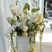 Boule de fleurs artificielle de luxe en soie, de haute qualité et durable, arrangement en cascade blanc et vert pour centres de table de mariage