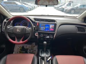 Auto Usata <span class=keywords><strong>Honda</strong></span> <span class=keywords><strong>City</strong></span> 2017 Grigio Argento Premium, Veicolo di Seconda Mano per Esportazione - Product Image 5