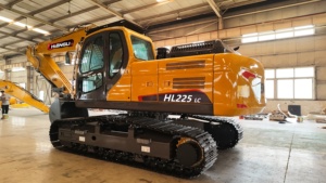 Excavatrice sur chenilles Hengli HL225 LC Jaune, Hydraulique, pour Travaux de Construction, Machine Robuste, Modèle 2026 NEUF, Godet de 1m, Puissance 110 kW - Product Image 2