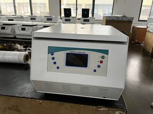 O terno TD6B para <span class=keywords><strong>500ml</strong></span> jarros 6000rpm alta capacidade <span class=keywords><strong>4</strong></span>*<span class=keywords><strong>500ml</strong></span> com centrifugador do laboratório do adaptador - Product Image 2