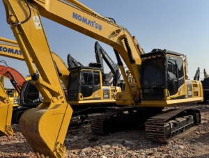 รถขุดไฮดรอลิก Komatsu PC220 PC210 PC160 มือสอง ลดราคาพิเศษ น้ำหนัก 22 ตัน เครื่องยนต์เดิม EPA พร้อมมอเตอร์เกียร์บ็อกซ์สภาพดี - Product Image 5