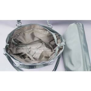 Sac à main convertible en nylon, service de conception, usine de sacs à main, ODM OEM, solutions de sacs à bandoulière à double usage, style de vie urbain, besoins professionnels - Product Image 6