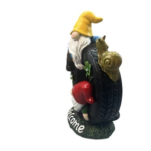 Figura de Gnomo de Jardín de Resina con Letrero de Bienvenida, Decoración para Exteriores - Product Image 5