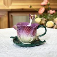 Tasse à thé en céramique et soucoupe 6OZ 3D peint à la main fleur et feuille de Lotus tasse à café cadeau pour les femmes-tulipe violette
