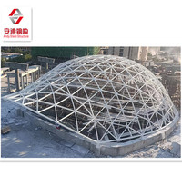 Bâtiment préfabriqué en structure acier, dôme en verre trempé, toit avec lucarne, services de soudage, découpe et pliage, acier léger Q235/Q355