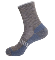 Chaussettes de randonnée en laine mérinos de Chine les plus vendues, fabriquées par HAK, respectueuses de l'environnement, avec logo personnalisé et impression numérique.