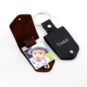 Oneway Wholesale Custom Eco-Friendly Durable PU Leather Photo Keychain Mini Personalized Photo <b>Frame</b> Holder Mother's Day Gift - Product Image 5