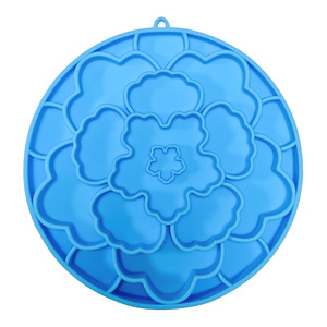 New Flower Types Anti-choking Slow Food Pet Bowl <b>Cat</b> Slow Eating Plate Nice Round Flower Shaped Silicone Slow <b>Feeder</b> Pet Bowls - Product Image 6