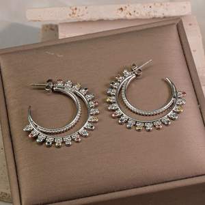 2025 populaire femmes Punk plaqué or en acier inoxydable boucles d'oreilles C forme Double couche cristal bohème bijoux en gros - Product Image 3