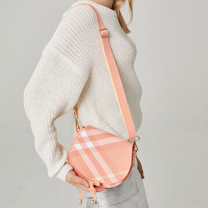 Hàng loạt tùy chỉnh-thực hiện Hàn Quốc-phong cách màu hồng Crossbody Túi, mùa hè, sợi Polyester dệt phong cách, Túi đeo vai của phụ nữ - Product Image 4