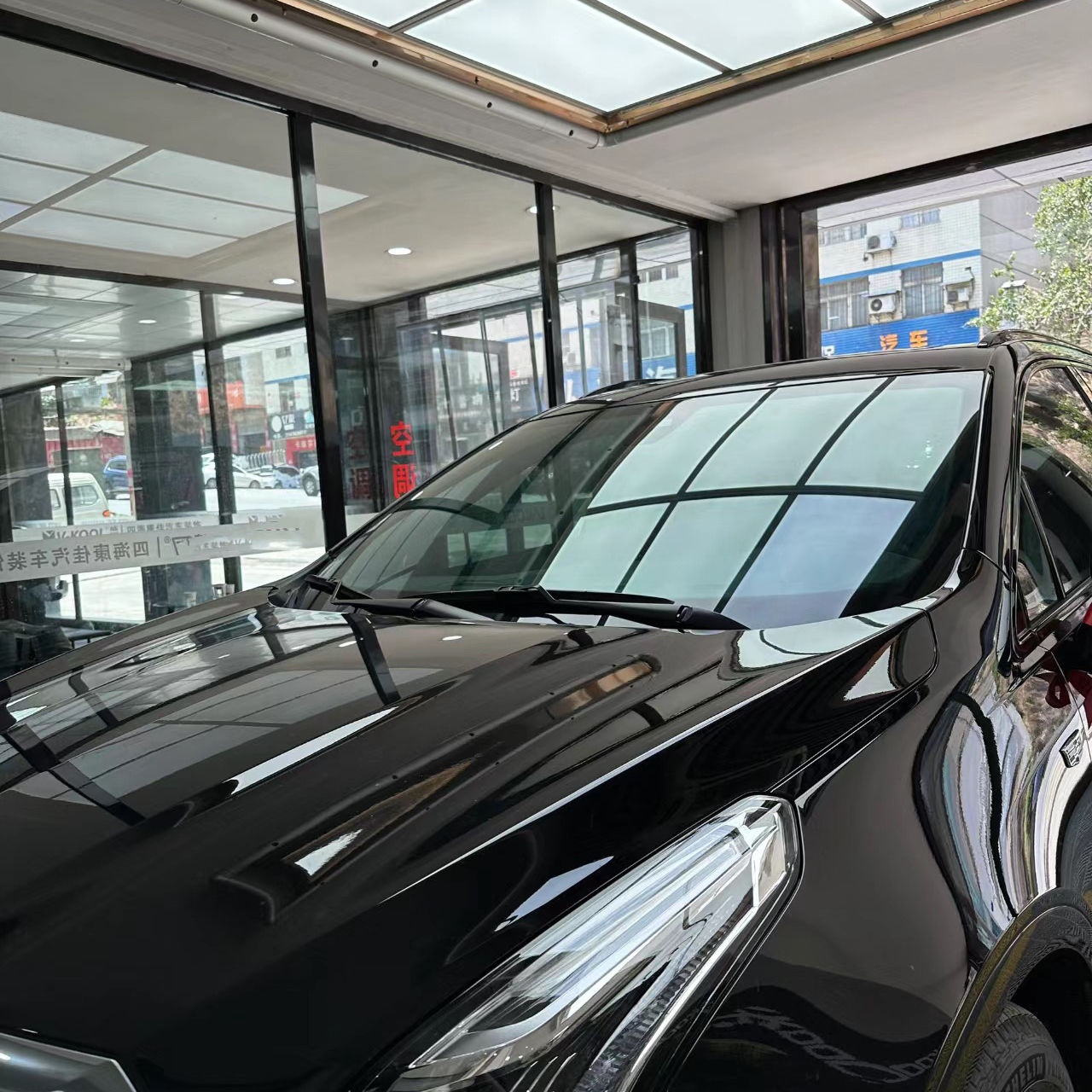 Electrochromic Film Black Smart Tint for Windows - Main Image