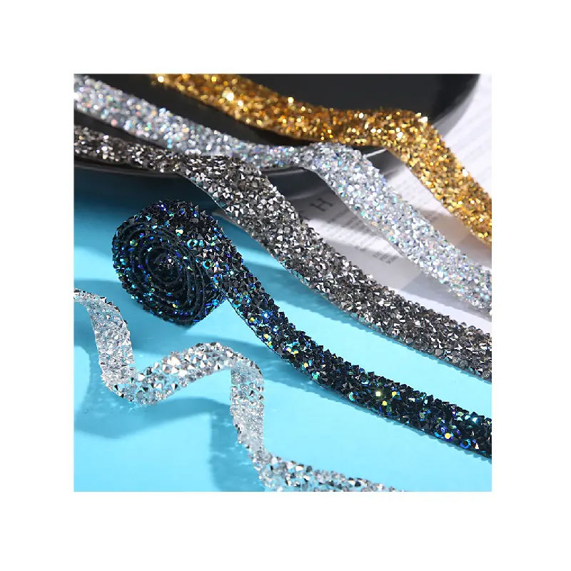 Trapano in resina con striscia di strass adesiva Hot Melt accessori per abbigliamento di perforazione a caldo cristalliciaccessori per dorati Stick-on