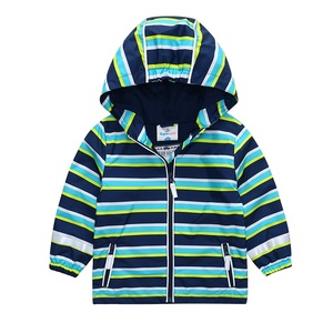 <span class=keywords><strong>Veste</strong></span> à capuche zippée pour garçons, style européen et américain, nouvelle collection, qualité supérieure, coupe-vent, printemps-automne, doublure <span class=keywords><strong>fine</strong></span> en velours, directement de l'usine - Product Image 3