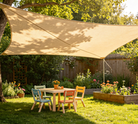 Voile d'ombrage beige pour piscine, patio et terrasse, auvent pare-soleil pour pelouse de jardin avec sièges de salon extérieurs