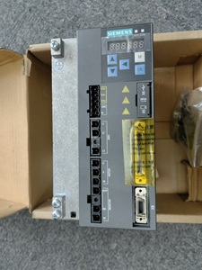 6SL32105FB115UA0 6SL3210-5FB11-5UA0 ตัวแปลงไดรฟ์ 1.5kW ตัวควบคุมมอเตอร์อุตสาหกรรม - Product Image 1
