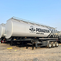 Semi-remorque citerne à carburant en alliage d'aluminium à 3 essieux, 4300 L, suspension pneumatique, capacité de charge de 30 tonnes, résistante à la corrosion pour un transport sûr