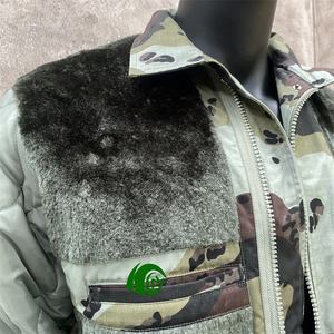 La fabbrica di KANGO produce Parka tattico da uomo all'aperto, giacca mimetica antivento con pile spesso, per il freddo estremo - Product Image 6